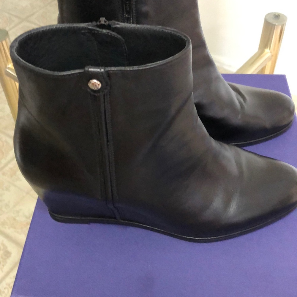 Shoes - Picture 3 of 5